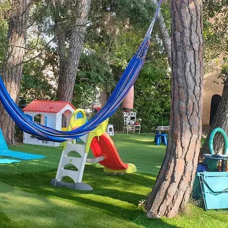 Casa Con Jardin A 30 Metros De La Playa. Vc. פלאמוס