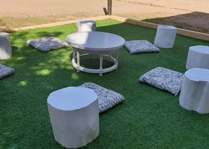 Casa Con Jardin A 30 Metros De La Playa. Vc. Σπίτι διακοπών *